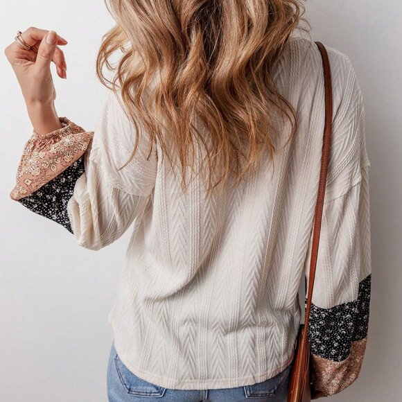 Beige Casual Women's multi Pattern Long Sleeve Loose V-Neck Pullover top - Picture 2 of 8